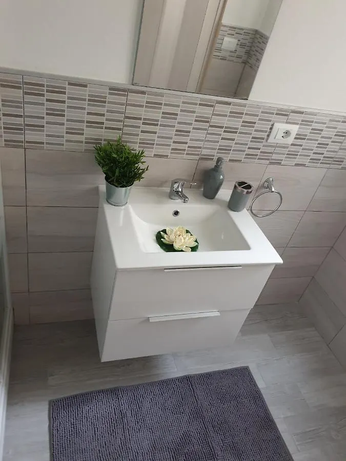 La Petite Maison Apartment Syracuse 0*,  Italy