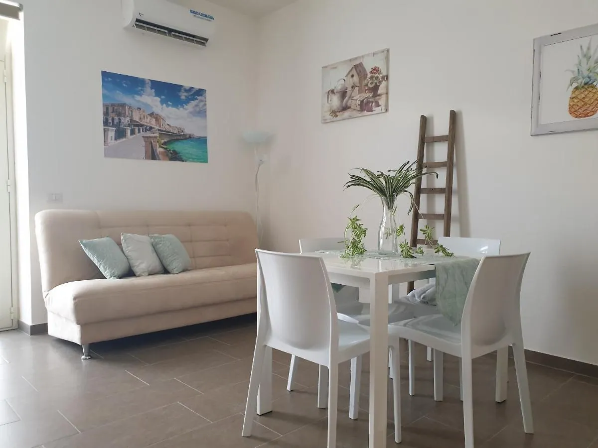 La Petite Maison Apartment Syracuse