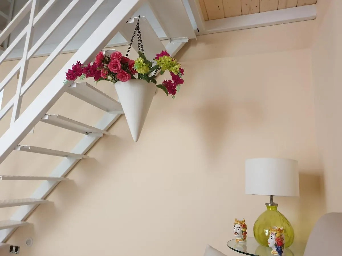 La Petite Maison Apartment Syracuse 0*,  Italy