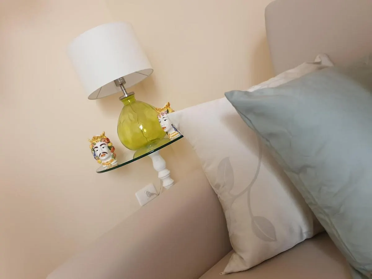 La Petite Maison Apartment Syracuse