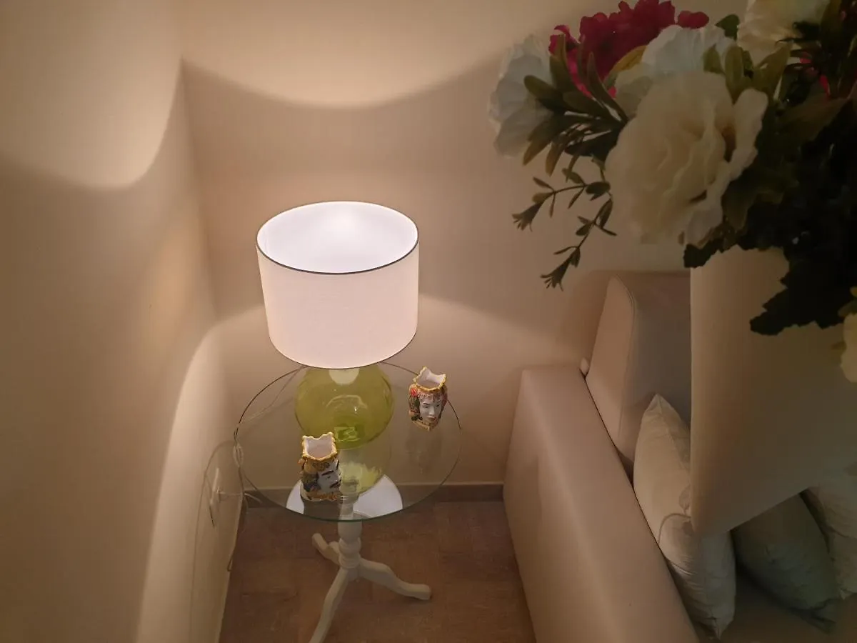 La Petite Maison Apartment Syracuse Italy